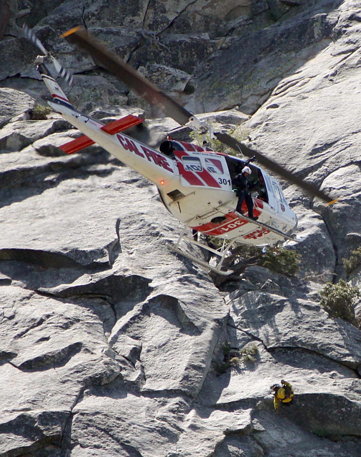 Injured hiker airlifted off Mt. San Jacinto