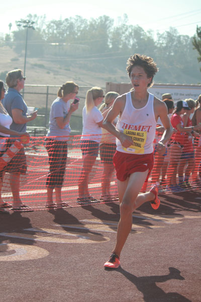 Micah Hitchcock of Idyllwild ran in the sophomore race. His personal best time of 16:37 earned him eighth place. Photo by Jessica Priefer