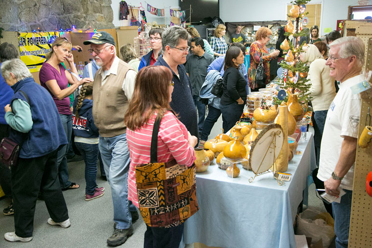 Many visitors flooded the 48th-annual Harvest Festival sponsored by the Idyllwild Rotary at Town Hall Friday and Saturday.        Photo by Jenny Kirchner