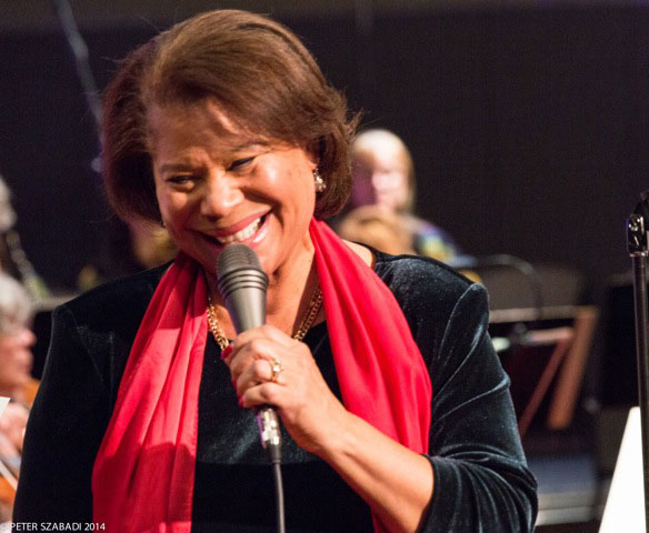 An Idyllwild favorite, jazz singer Sherry Williams entertains at the Winter Solstice Celebration in 2014. Photo by Peter Szabadi