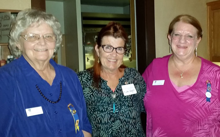 New member Callie Wight (center) is welcomed to the Soroptimists of Idyllwild by President Karen Doshier (left) and Treasurer Suzi Schumacher (right) during the Recognition Dinner June 17 at Silver Pines Lodge. Photo by Mary Morse 