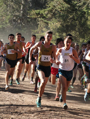 Jayden Emerson (no. 24)running in the San Francisco State Invitational meet last weekend. Photo by Jessica Priefer 