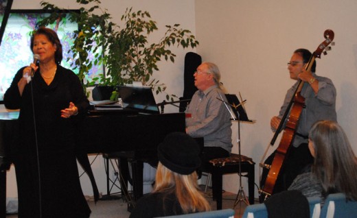 On Sunday afternoon, chanteuse Sherry Williams, accompanied by Barnaby Finch on piano and Bill Saitta on bass, gave a benefit concert at the Spiritual Living Center in Idyllwild.Photo by JP Crumrine 