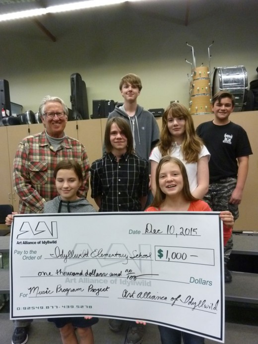 Idyllwild Music Program received $1,000 Local eighth graders, bottom row, from left, are Lauren Badger and Nicola Sabin. Middle row, from left, are Buzz Holmes (director), Dustin Ledbetter and Sage Barnett. Top row, from left, are Levi Sorensen and Nicholas Fey. 