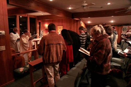 St. Hugh’s Episcopal Church was filled for its Christmas Eve service Thursday night. Photo by John Drake