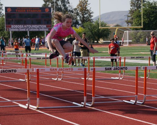 Idyllwild School’s Jenna Arnett ran the hurdles during the Middle School Track Meet last week.Photo by Chandra Lynn