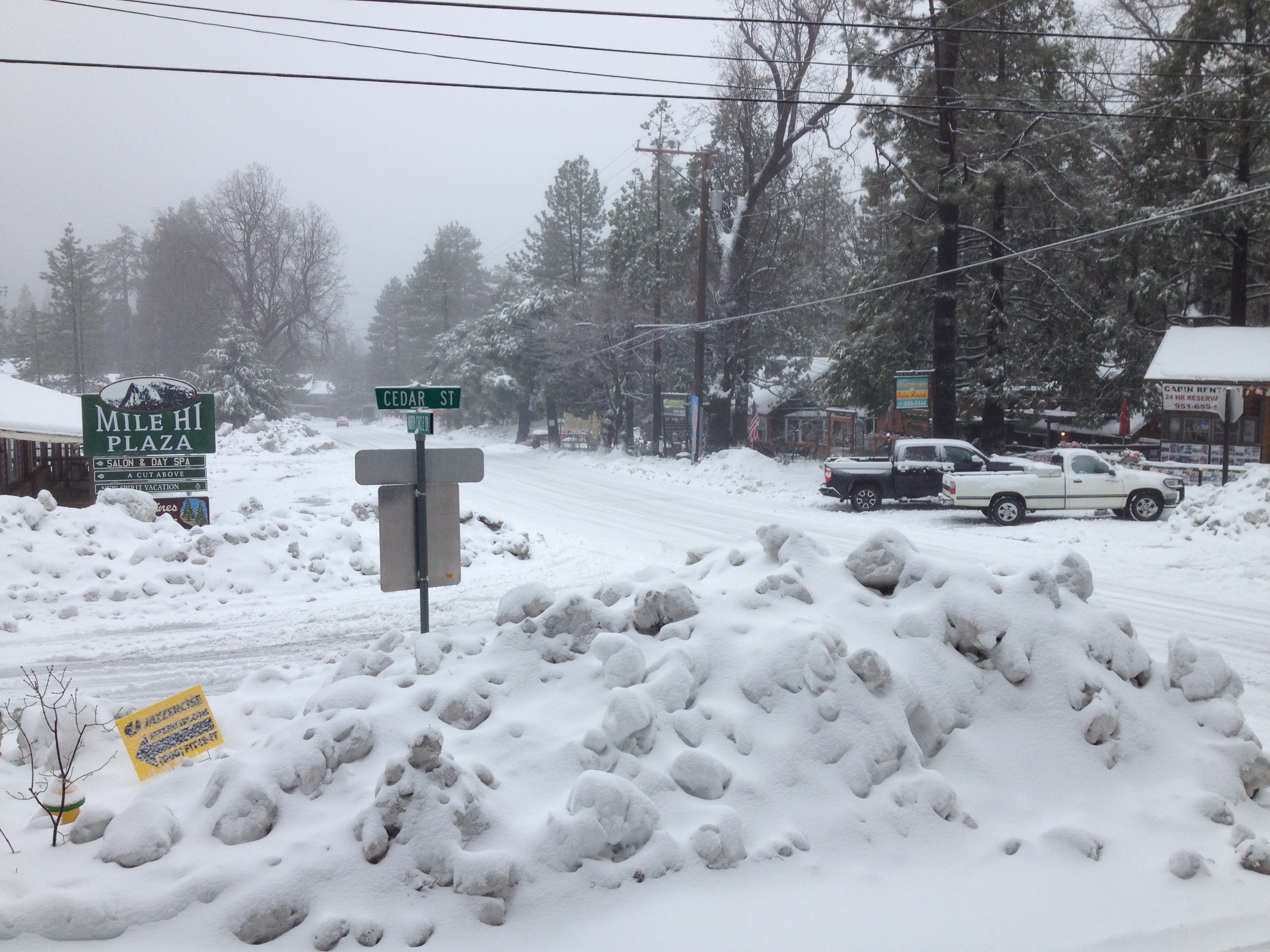 Snow group has county take down mention of snowsledding in Idyllwild 