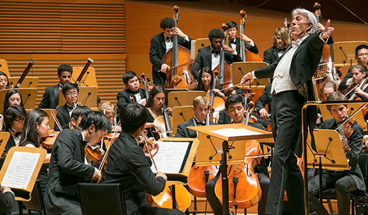 IA Summer Chamber Festival Orchestra and Choir Ensemble at Disney Concert Hall