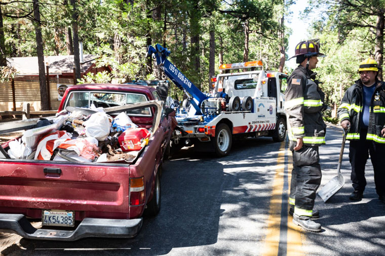 Solo vehicle injury crash