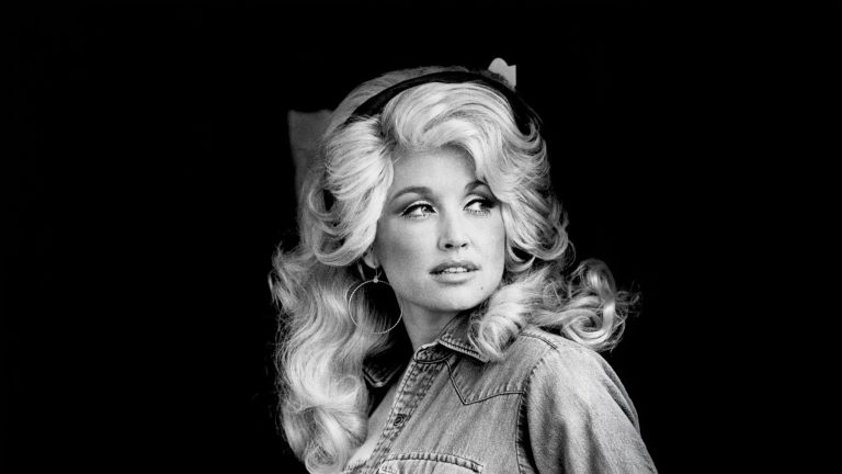 Dolly Parton, Idyllwild part timer, passes dies at 80